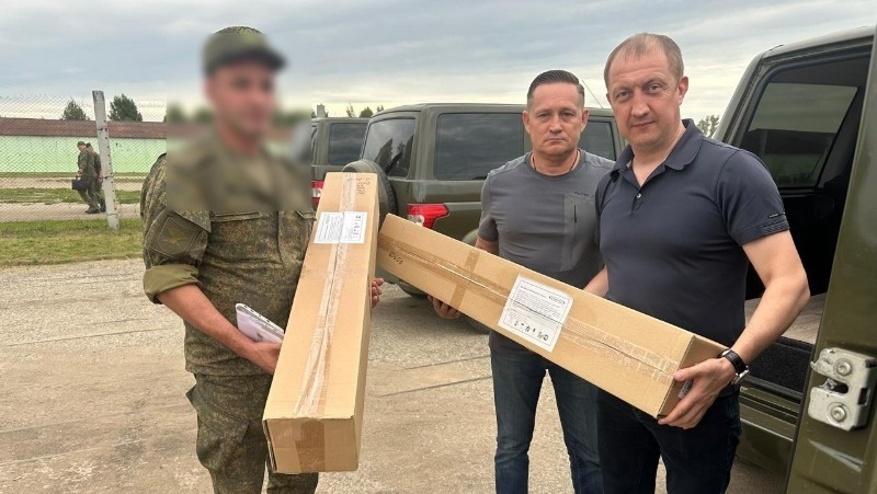 Региональные парламентарии закупили медоборудование для военного госпиталя