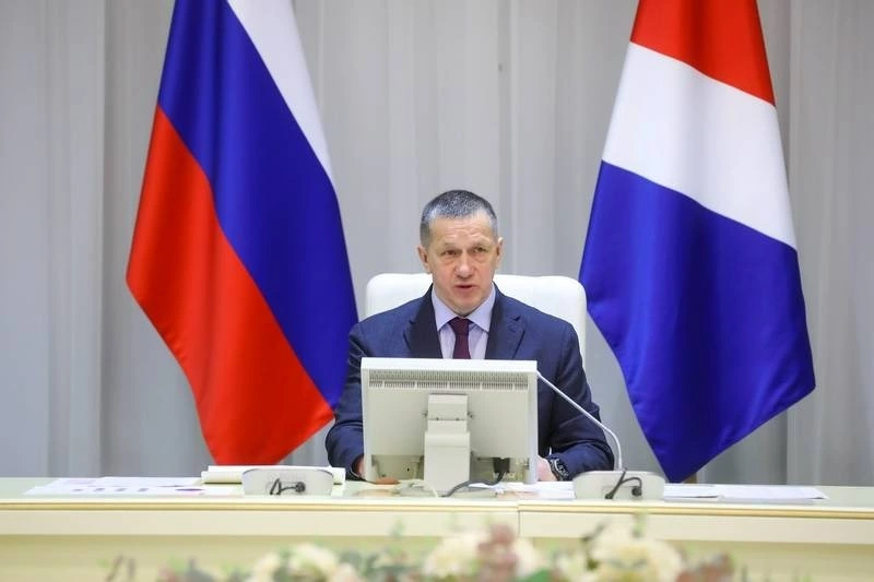 Работу властей Сахалина по оказанию помощи участникам СВО оценил полпред Юрий Трутнев