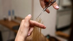 Лунный календарь стрижек на сентябрь 2024: благоприятные и неблагоприятные дни