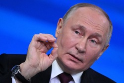 Владимир Путин во время Прямой линии анонсировал продолжение льготных ипотечных программ