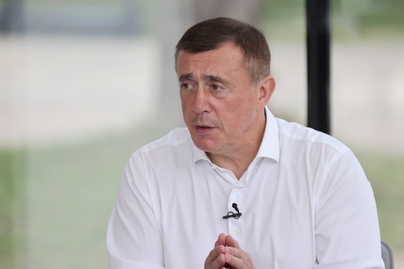 О чём главреды сахалинских СМИ спросили губернатора 