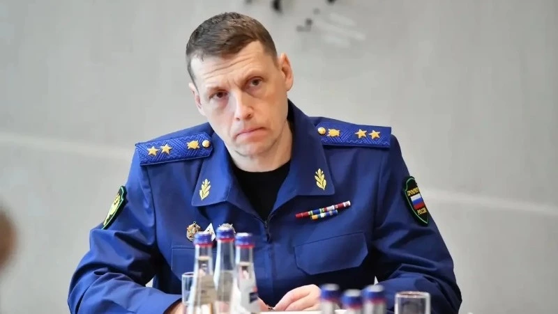 Заместитель Генпрокурора РФ Виктор Мельник посетил Итуруп