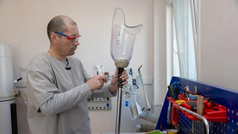 Центр протезирования открыли на Сахалине 