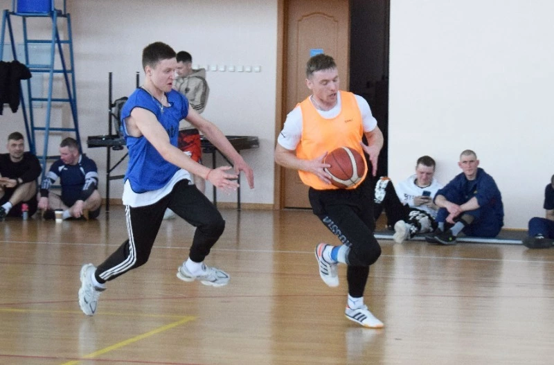 Рейдовчане укротили «Старых тигров»