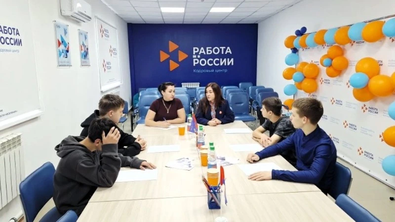 На Сахалине с начала года работу получили 864 подростка