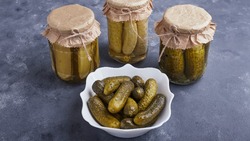 Классический рецепт маринованных огурцов — вкусная заготовка на зиму