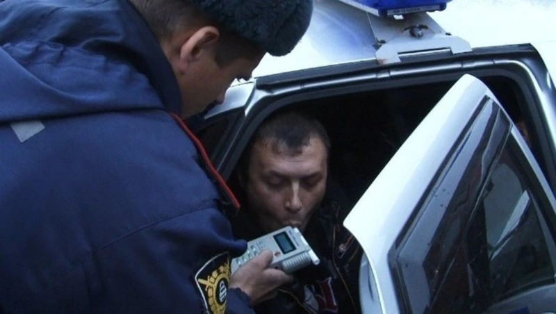 Курильчанин доехал до принудительных работ на чужом внедорожнике 
