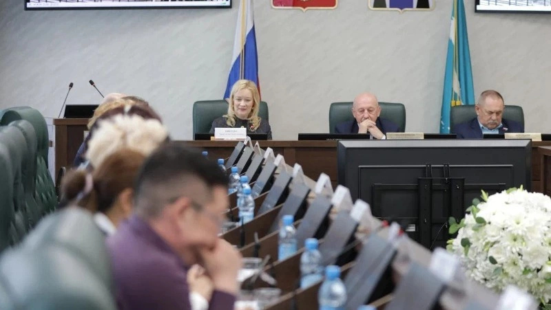 Депутаты Сахалинской облдумы разработают программу «Земский воспитатель»