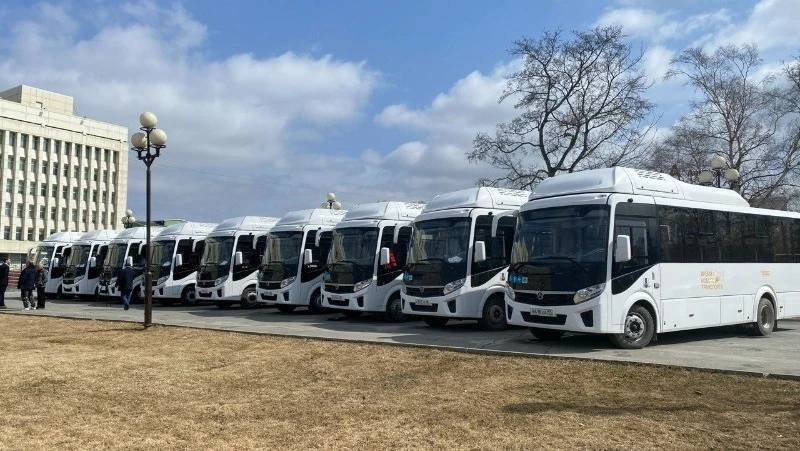 За два года в Сахалинской области обновили 381 пассажирский автобус