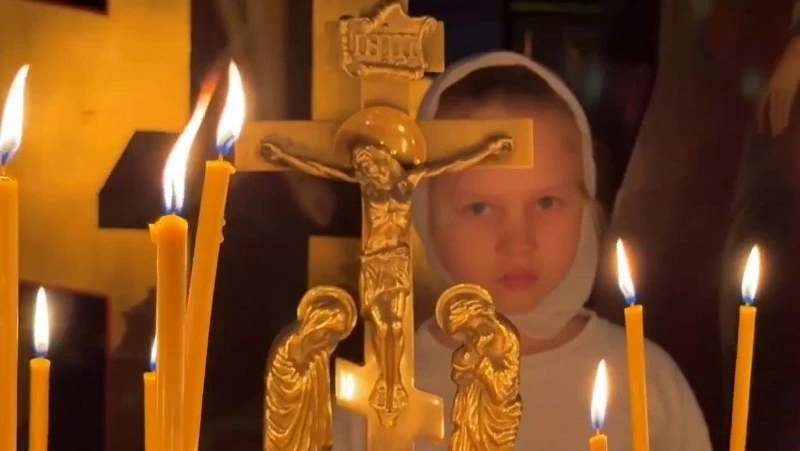 Валерий Лимаренко поздравил жителей Сахалина и Курил со Светлой Пасхой 