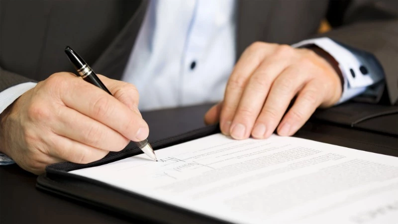 Стало известно, на каком контракте погорел курильский чиновник