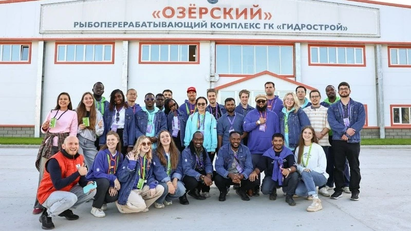 Иностранная молодёжь знакомится с Сахалином 